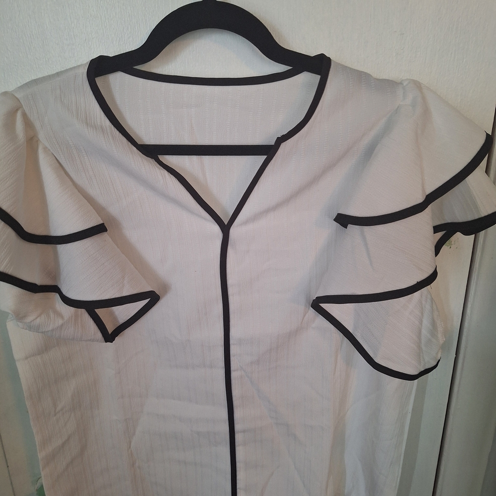 Black and White Flutter Sleeve Blouse with Mandarin Collar